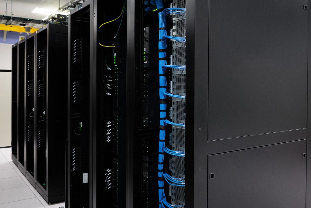 EdgePresence Server