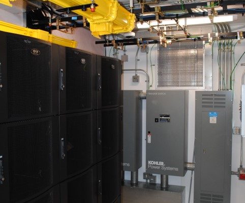 hut interior 17 EdgePod Data Center Interior