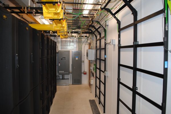 hut interior 4 EdgePresence Data Center Interior